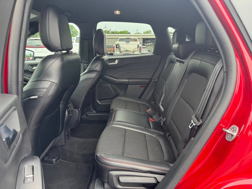Certified 2025 Ford Escape ST-Line FWD image 20