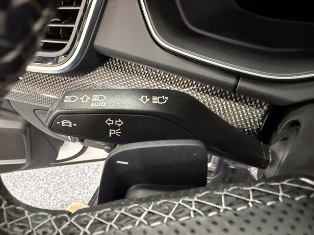 Used 2024 Audi SQ5 Premium Plus w/ Premium Plus Package AWD/4WD image 18