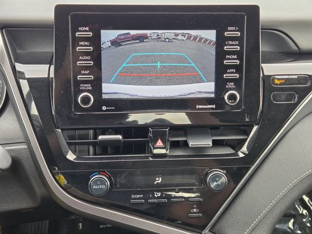 Used 2021 Toyota Camry SE image 17
