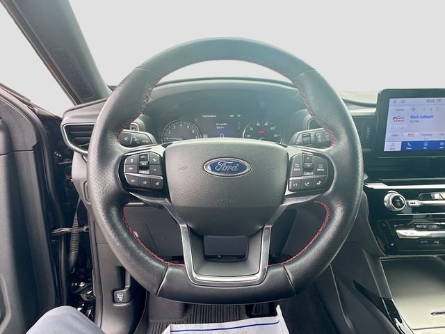 Certified 2023 Ford Explorer ST-Line w/ Class IV Trailer Tow Package AWD/4WD image 14