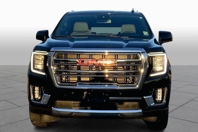 Used 2023 GMC Yukon XL SLT w/ SLT Premium Package image 6