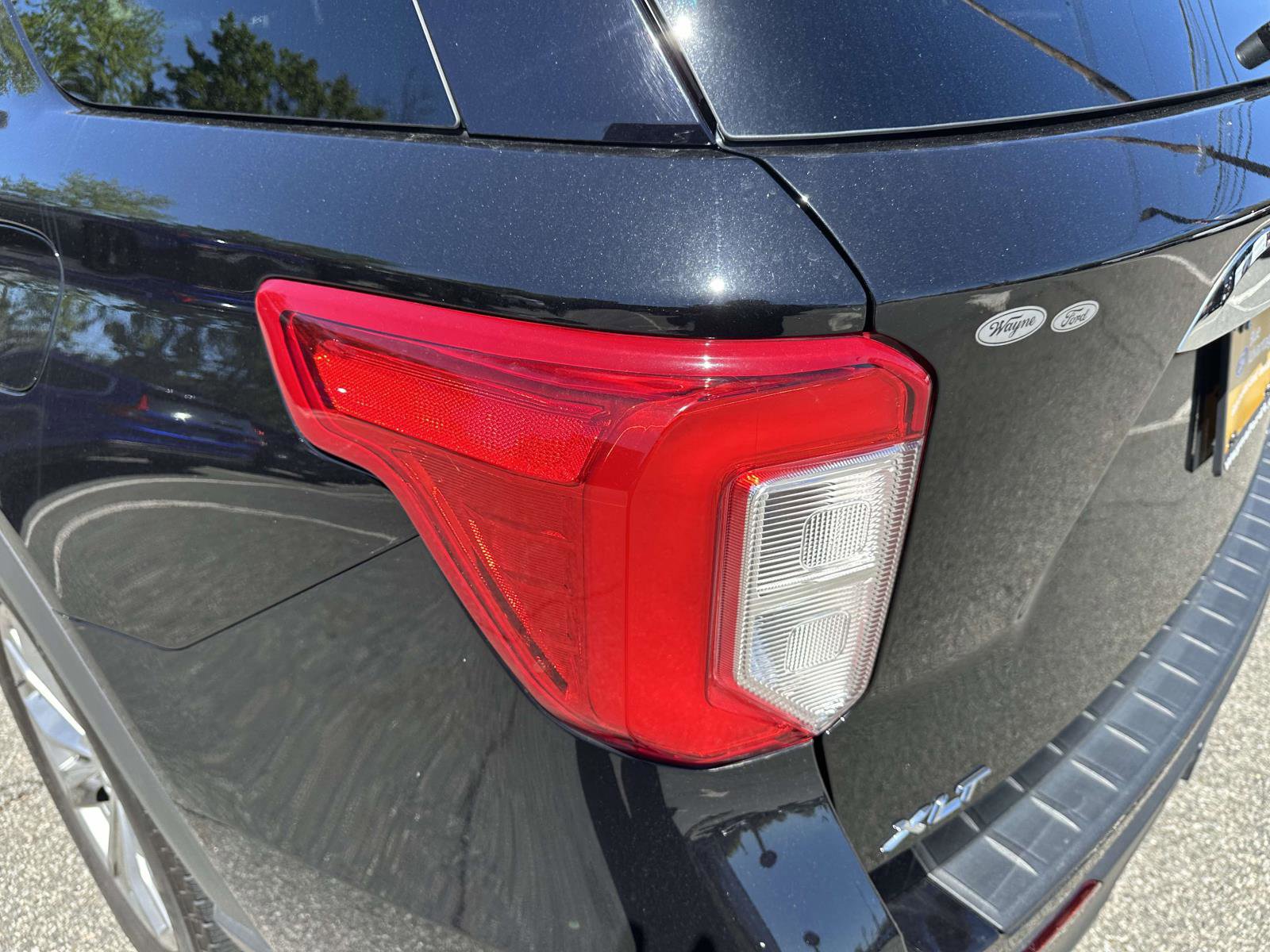 Certified 2023 Ford Explorer XLT w/ Equipment Group 202A AWD/4WD image 10