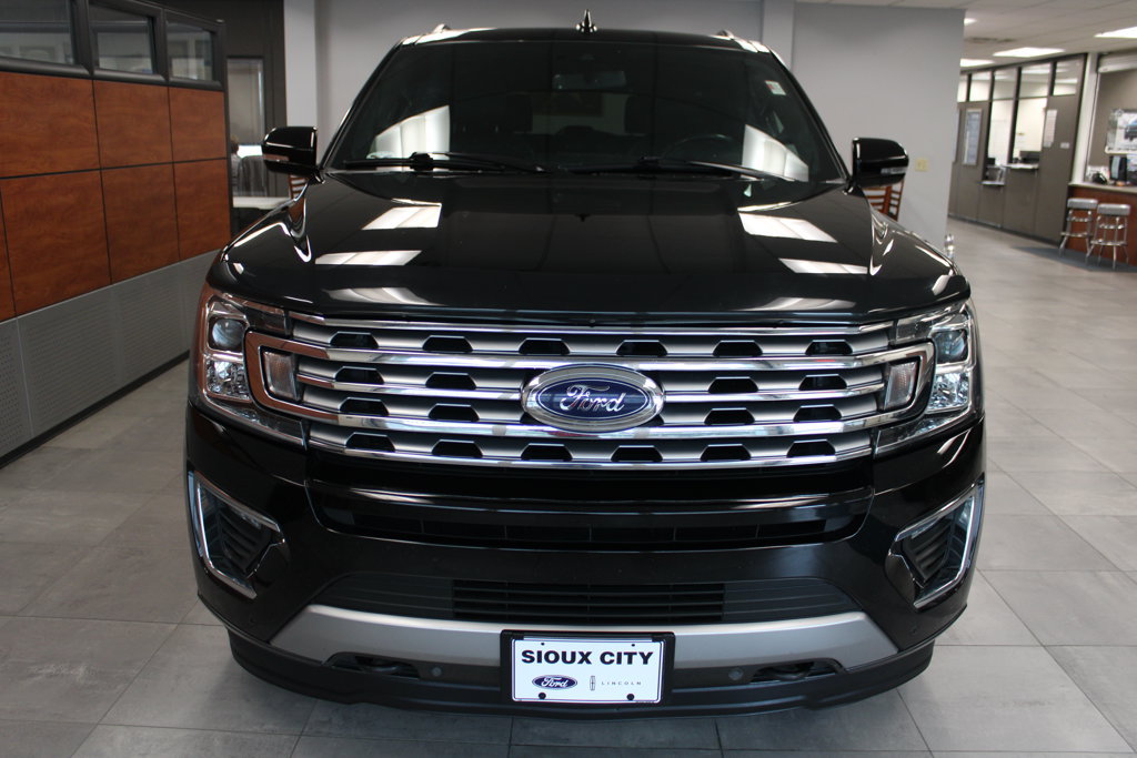 Certified 2018 Ford Expedition Max Limited w/ Equipment Group 301A AWD/4WD image 2