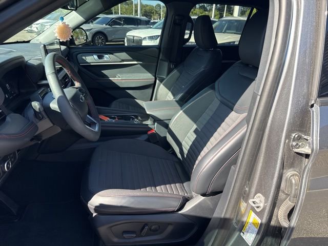 Certified 2026 Ford Explorer ST-Line w/ ST-Line Street Pack RWD image 19