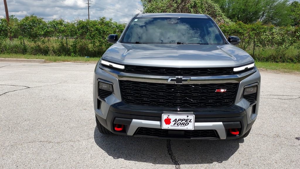 Used 2025 Chevrolet Traverse Z71 w/ Driver Confidence Package image 8