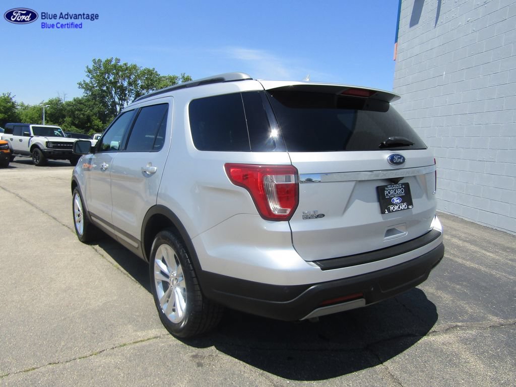 Certified 2019 Ford Explorer XLT w/ Equipment Group 202A AWD/4WD image 5