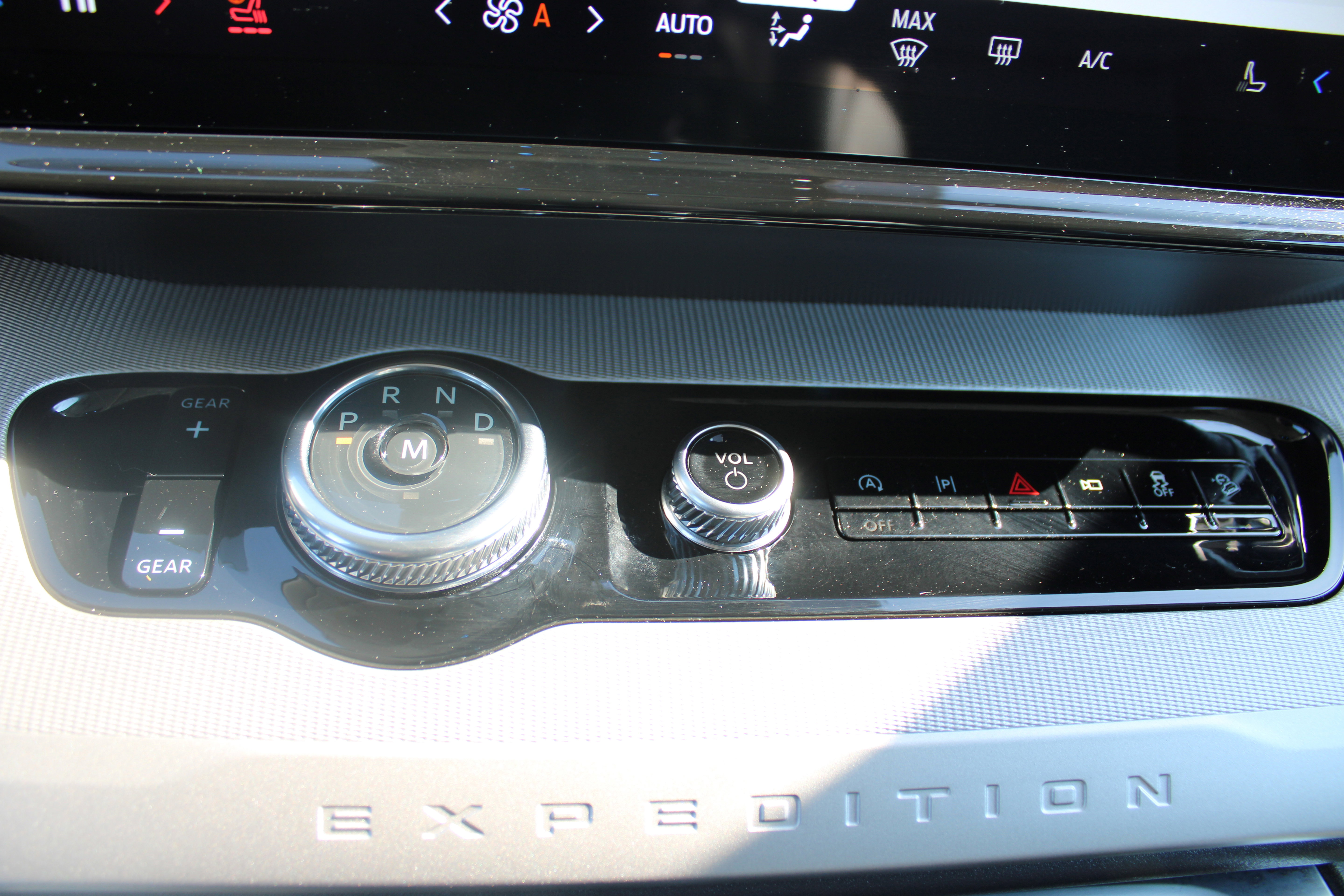 Certified 2025 Ford Expedition Max Active AWD/4WD image 30