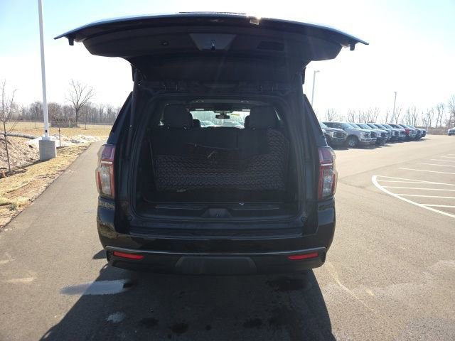 Used 2022 Chevrolet Tahoe Z71 w/ Z71 Off-Road Package image 12