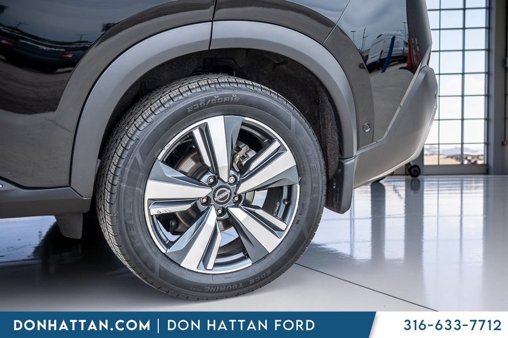 Used 2023 Nissan Rogue Platinum w/ Platinum Premium Package AWD/4WD image 38