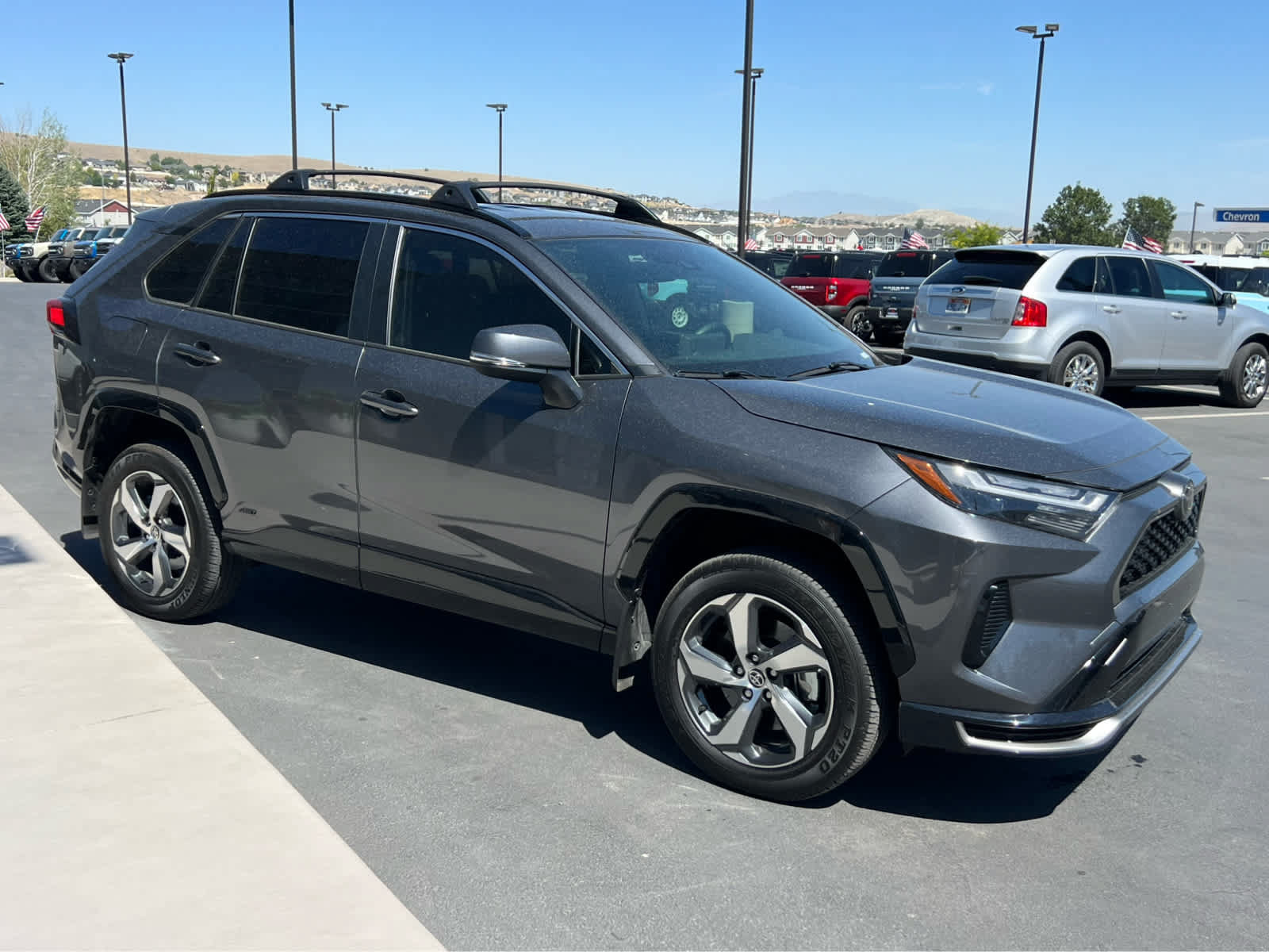 Used 2025 Toyota RAV4 SE AWD/4WD image 5
