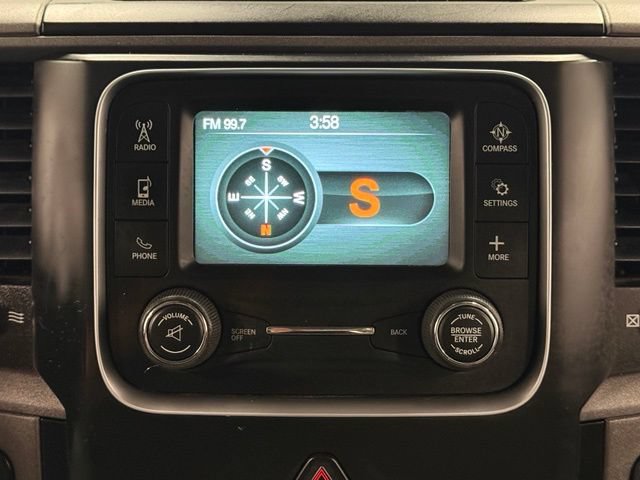 Used 2018 RAM 1500 Express AWD/4WD image 26
