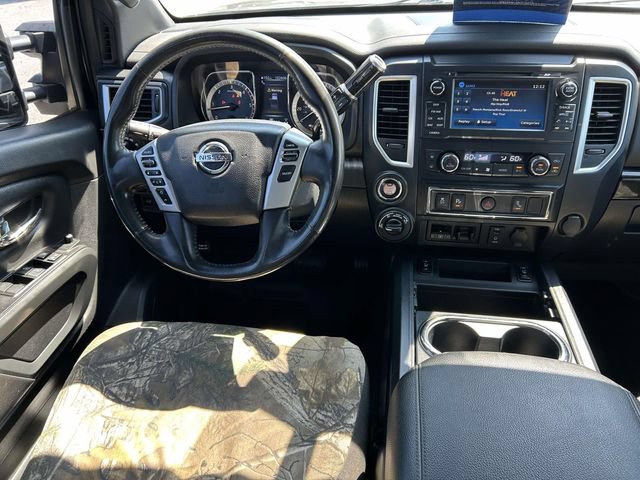 Used 2018 Nissan Titan SV w/ SV Convenience Package AWD/4WD image 15