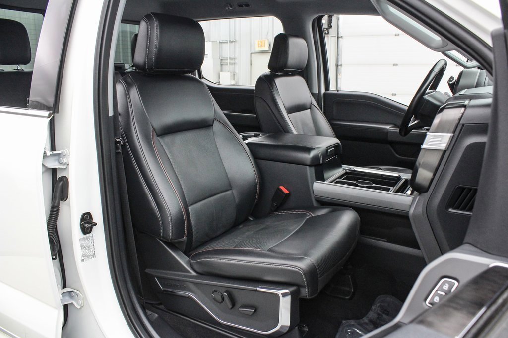 Certified 2023 Ford F250 Lariat w/ Chrome Package image 21