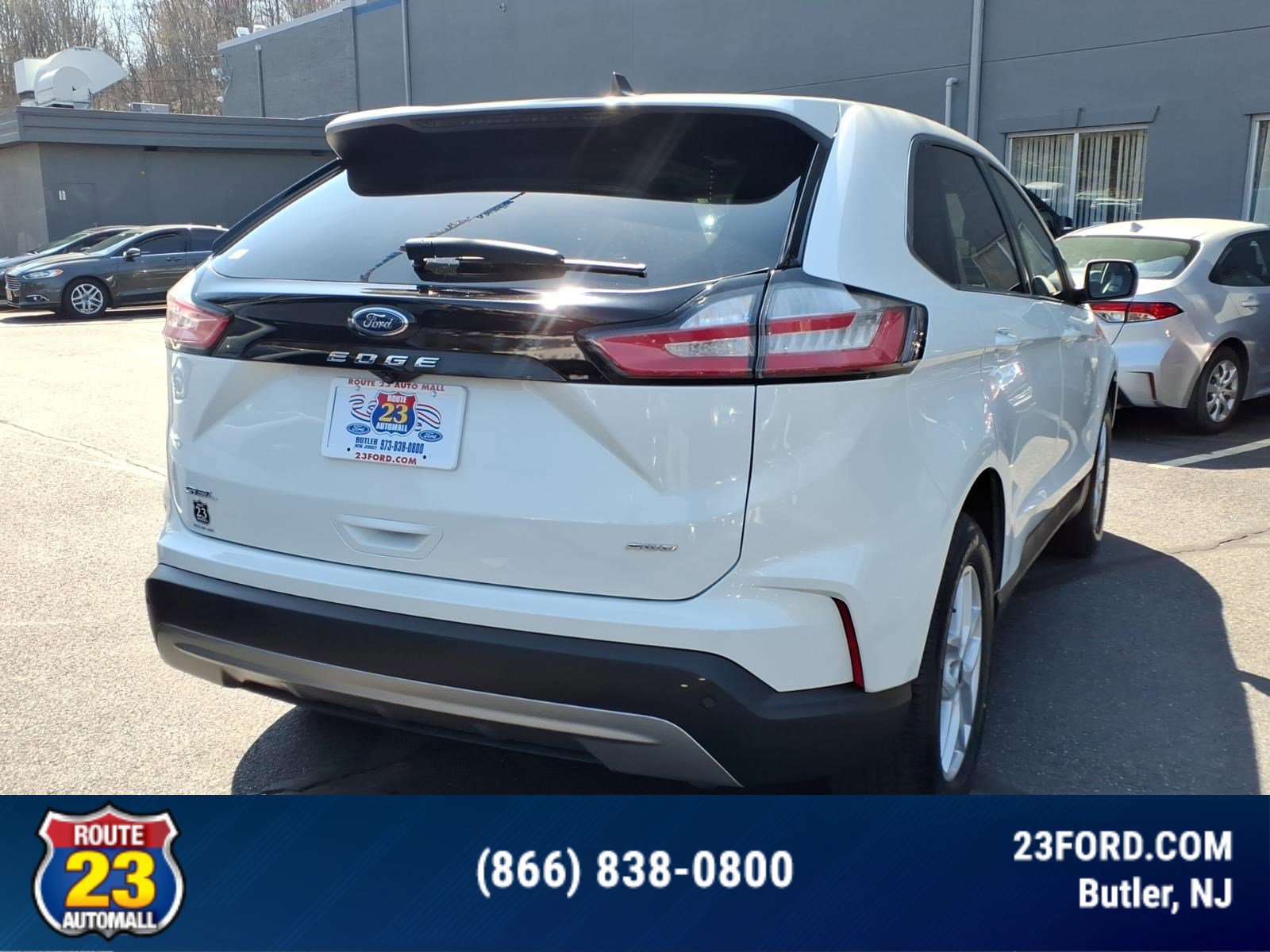 Certified 2022 Ford Edge SEL w/ Convenience Package AWD/4WD image 5