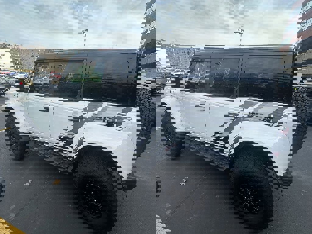 Certified 2025 Ford Bronco Raptor image 3