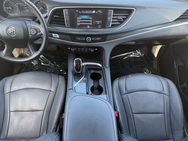 Used 2018 Buick Enclave Essence FWD image 6