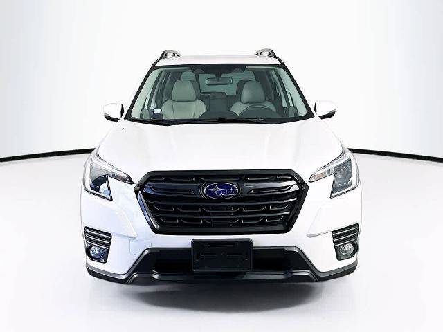 Used 2023 Subaru Forester Limited AWD/4WD image 6