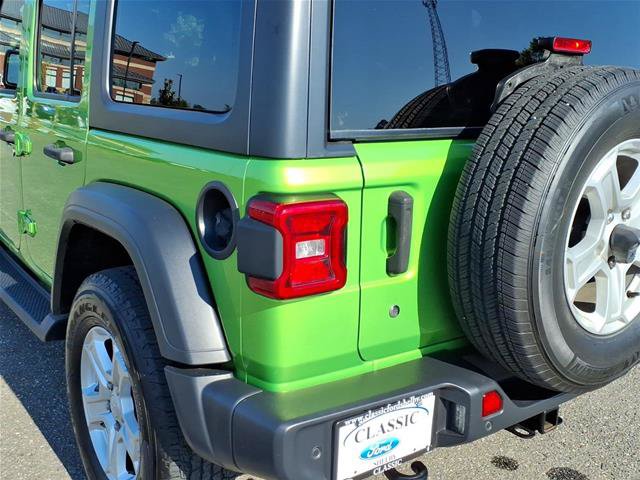 Used 2019 Jeep Wrangler Unlimited Sport S AWD/4WD image 16