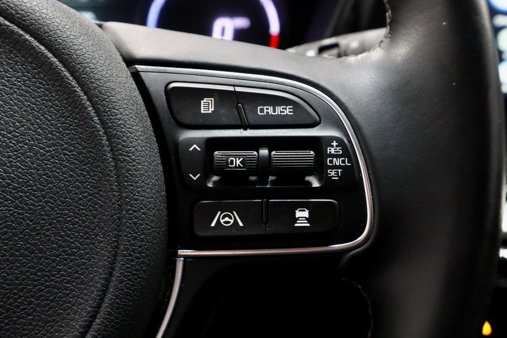 Used 2022 Kia Niro EX w/ Cold Weather Package image 32