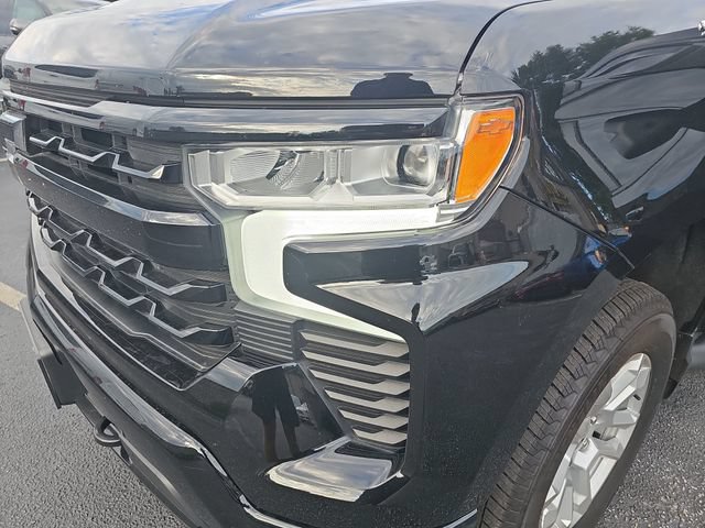 Used 2023 Chevrolet Silverado 1500 RST w/ Protection Package AWD/4WD image 33