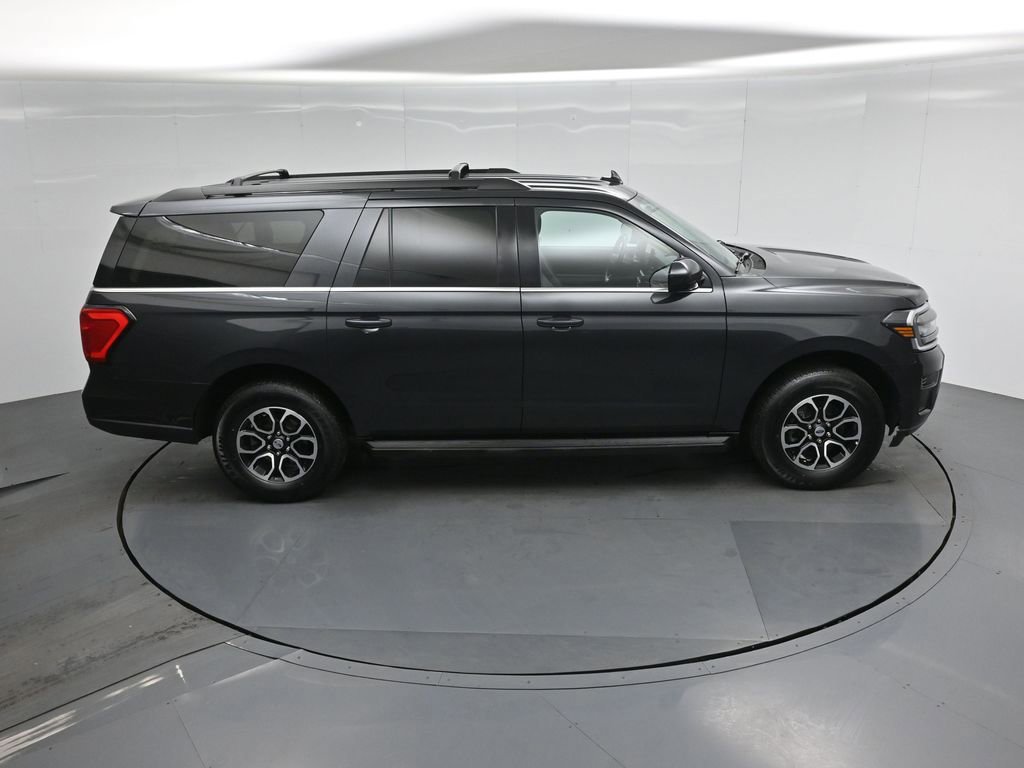 Certified 2024 Ford Expedition Max XLT image 10