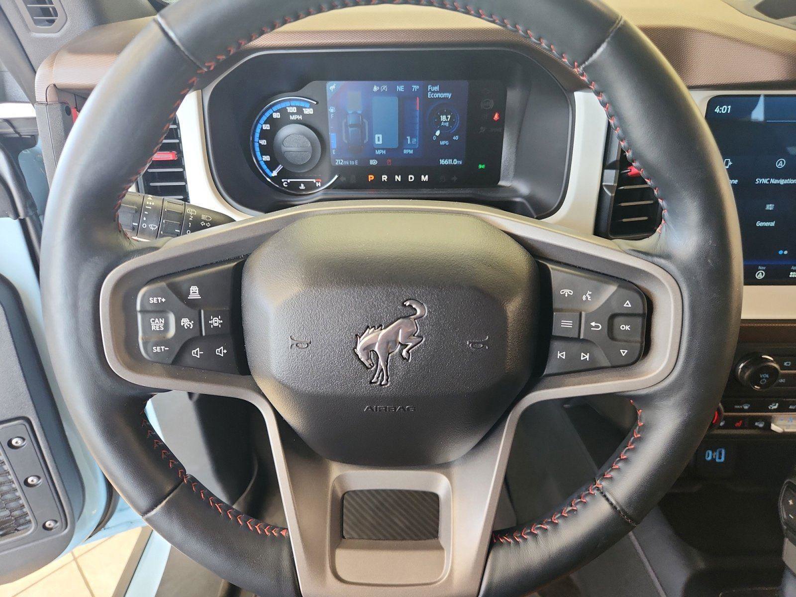 Certified 2023 Ford Bronco Heritage Edition AWD/4WD image 21