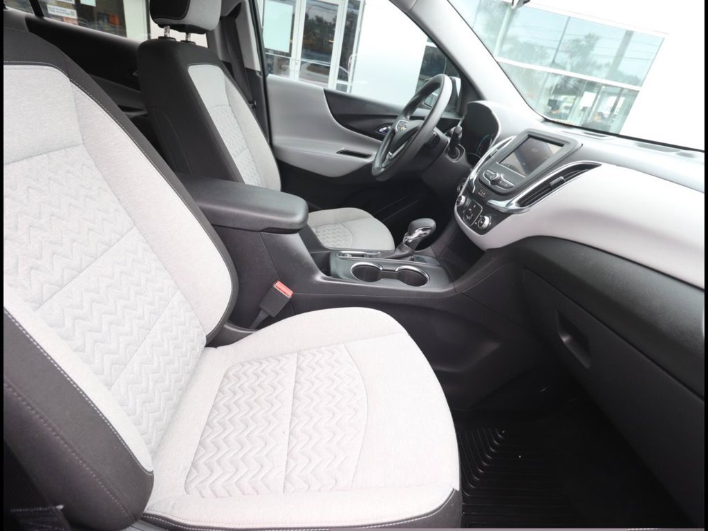Used 2023 Chevrolet Equinox LT FWD image 14