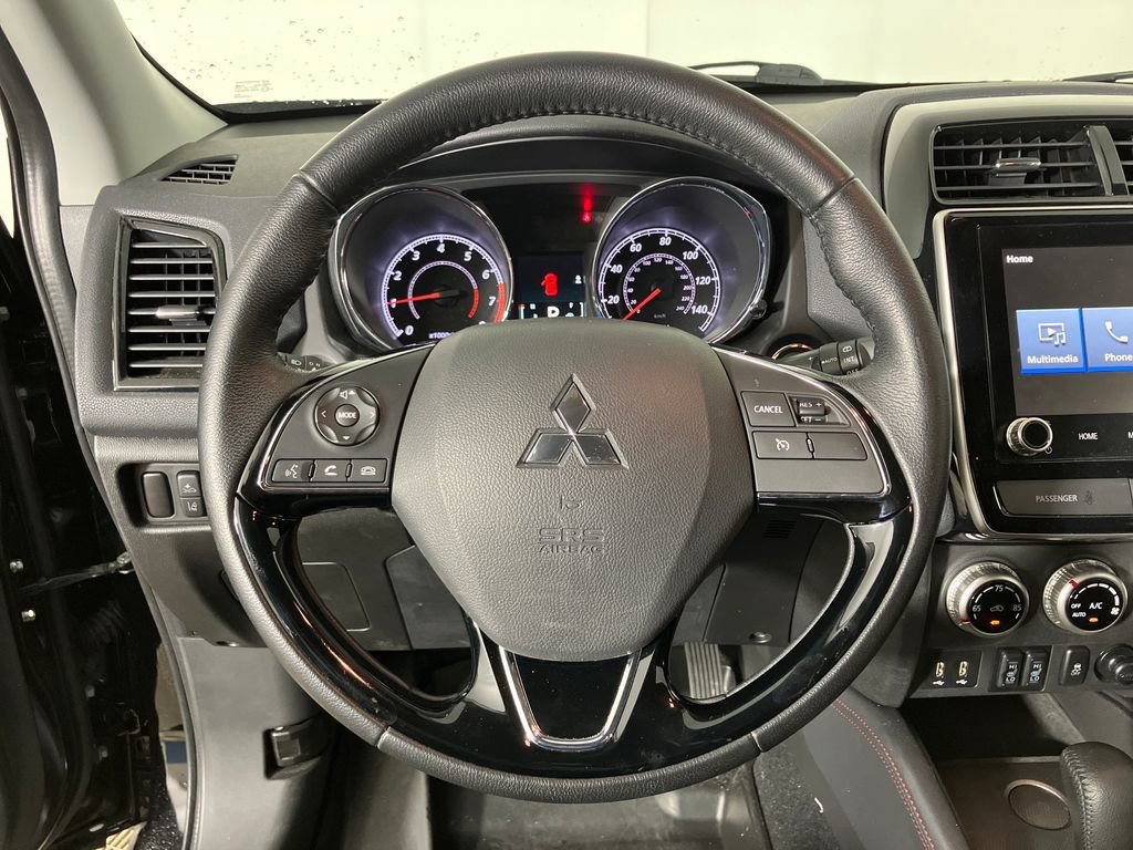 Used 2022 Mitsubishi Outlander Sport SE image 16