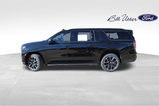 Used 2023 Chevrolet Suburban RST video 2