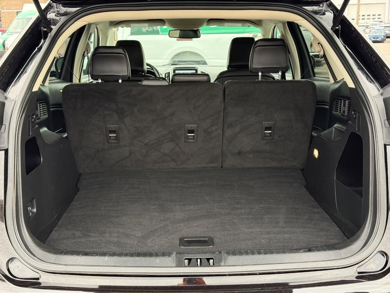 Certified 2024 Ford Edge SEL image 6