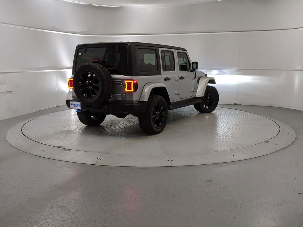 Used 2023 Jeep Wrangler Unlimited Sahara image 3