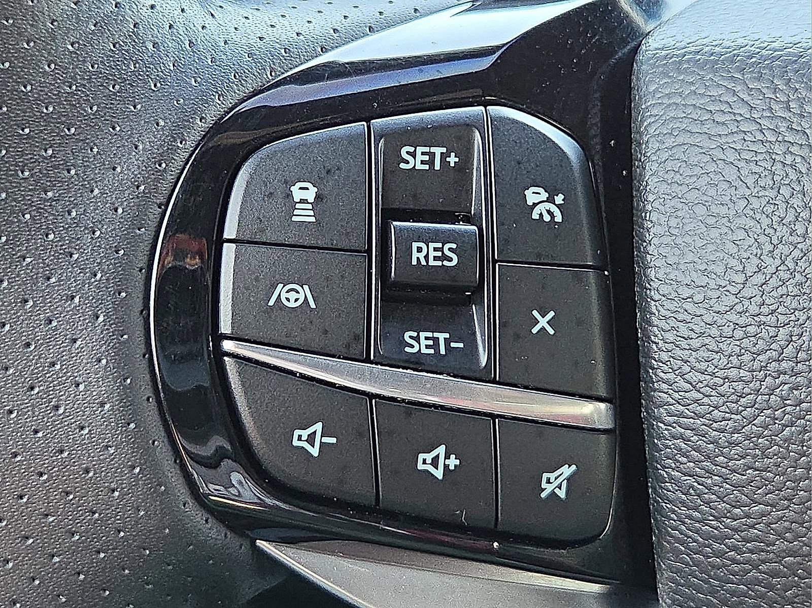 Certified 2023 Ford Explorer ST w/ Equipment Group 401A image 19