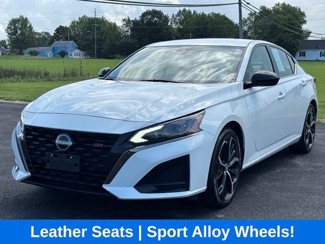 Used 2024 Nissan Altima 2.5 SR FWD image 4