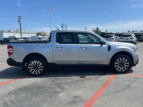 Certified 2024 Ford Maverick Lariat FWD image 4