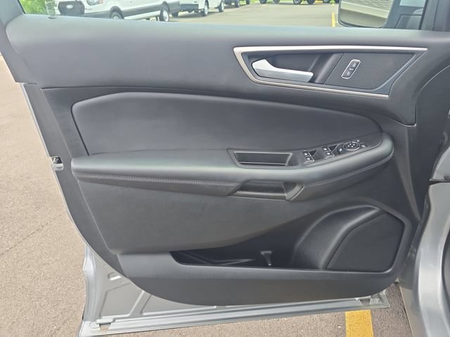 Certified 2024 Ford Edge SEL w/ Convenience Package AWD/4WD image 11