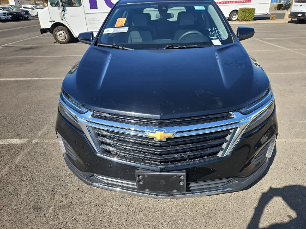 Used 2024 Chevrolet Equinox LT AWD/4WD image 2