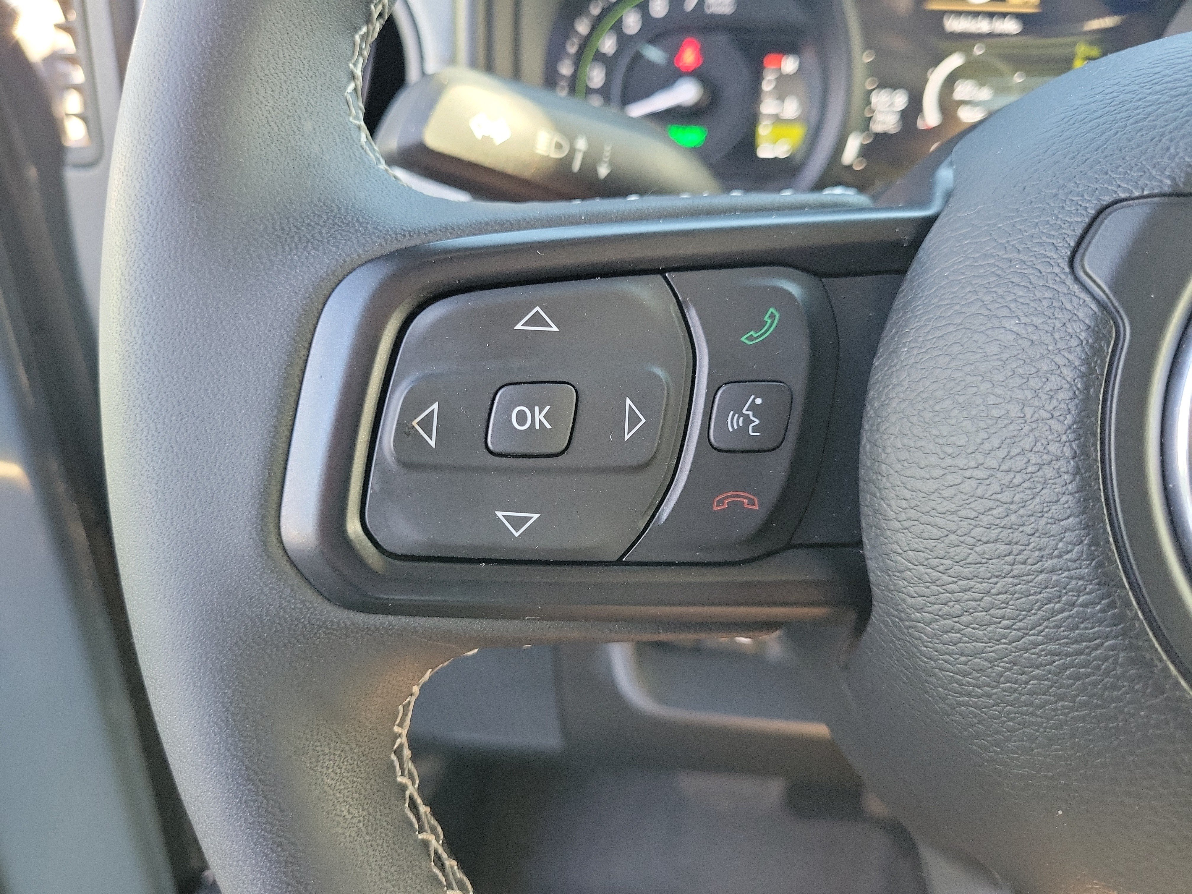 Used 2025 Jeep Wrangler Unlimited Sport S 4xe AWD/4WD image 5