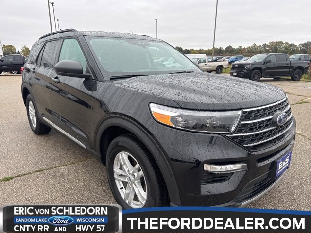 Certified 2023 Ford Explorer XLT w/ Equipment Group 202A