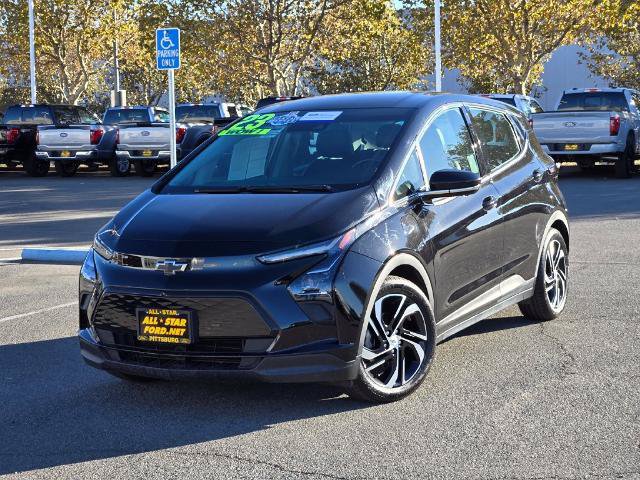 Used 2023 Chevrolet Bolt LT w/ Infotainment Package FWD image 8