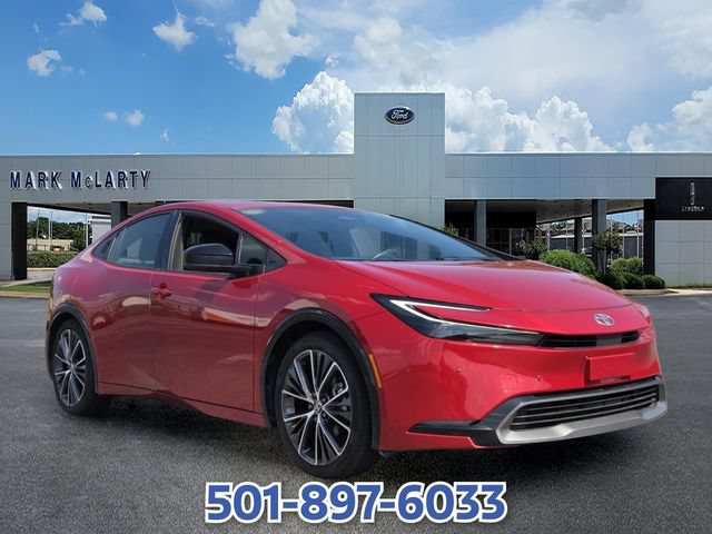 Used 2025 Toyota Prius XLE FWD image 7
