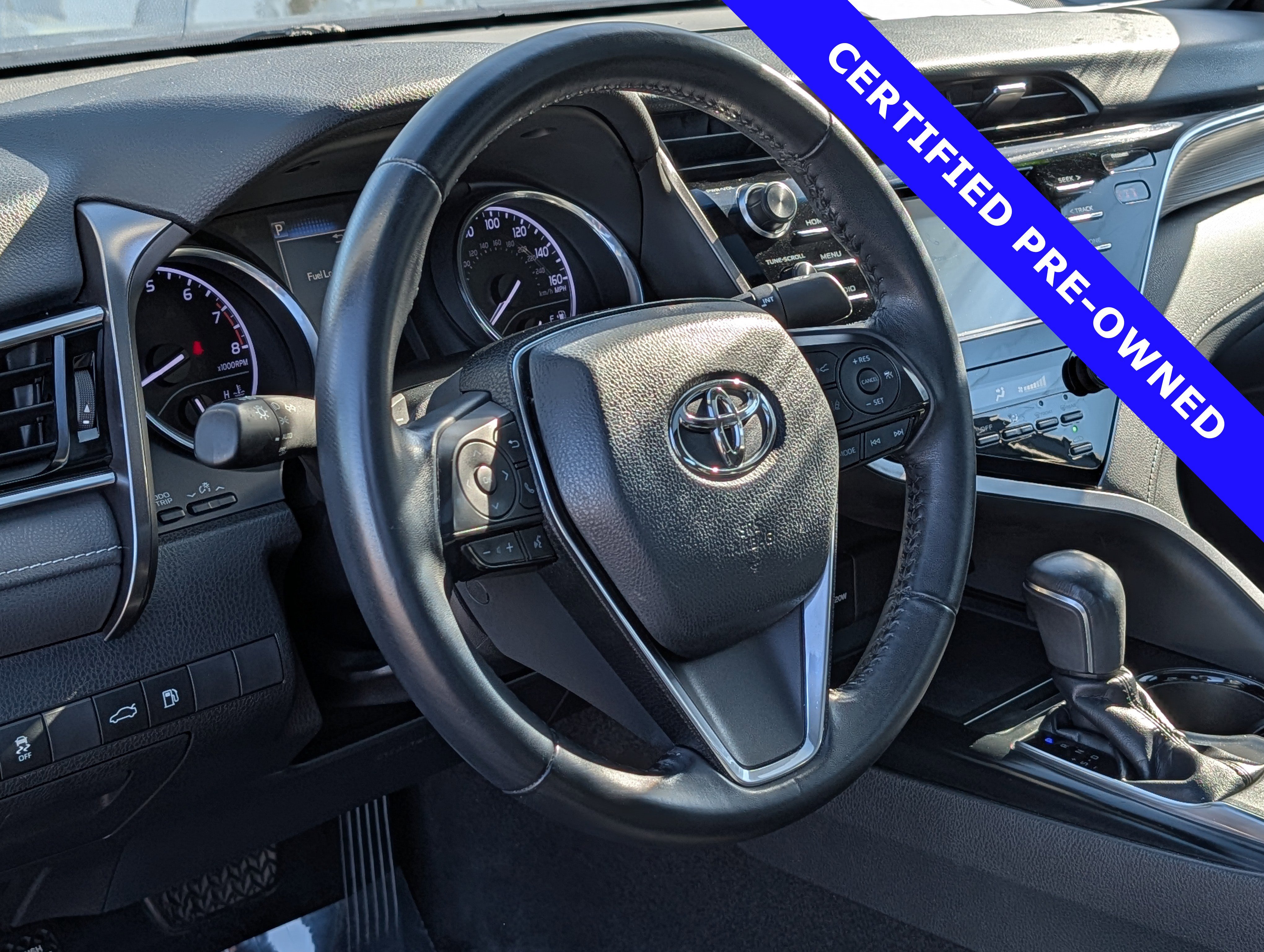 Used 2018 Toyota Camry SE w/ Moonroof Package FWD image 20