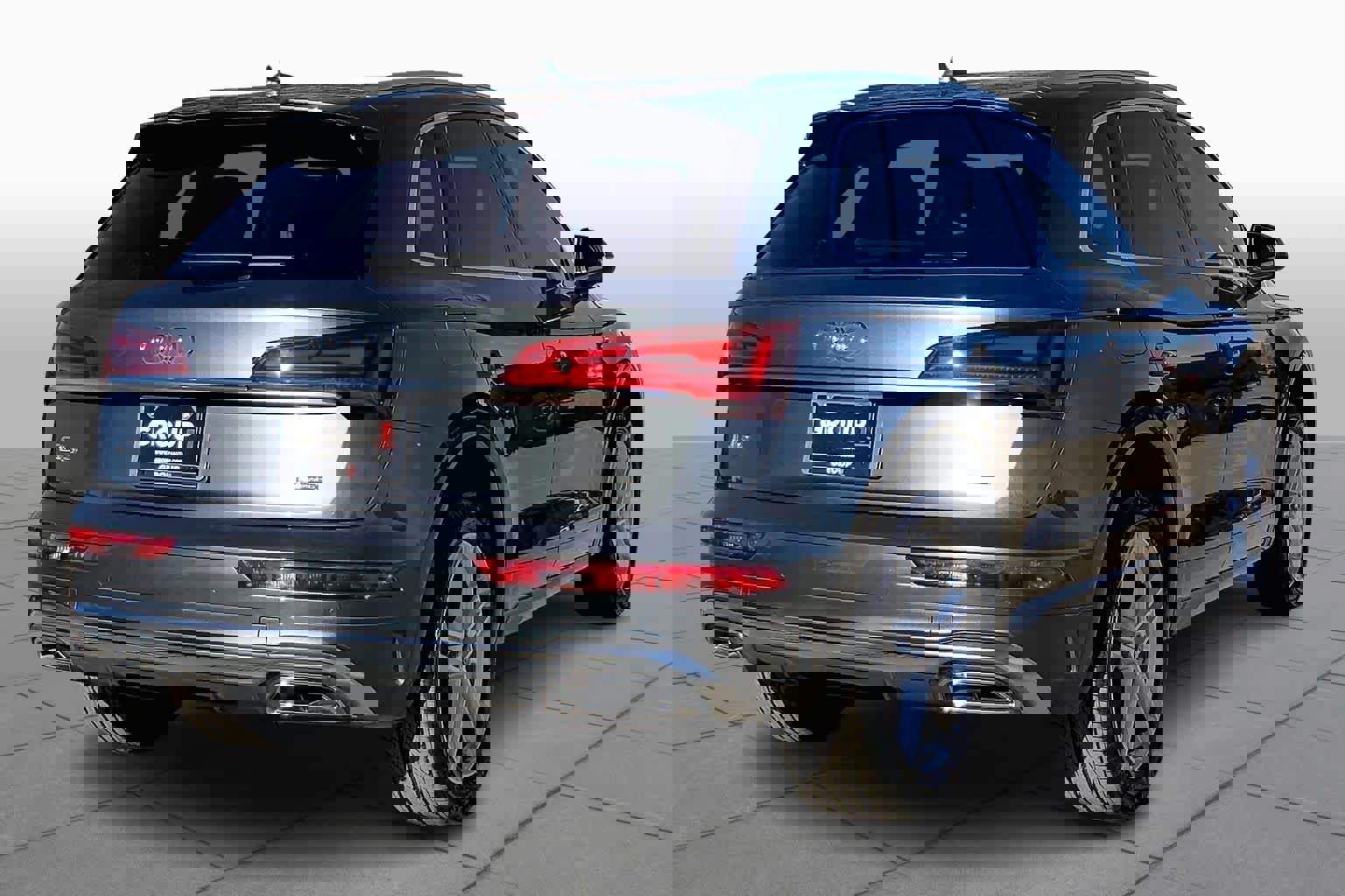 Used 2024 Audi Q5 e Premium Plus image 12