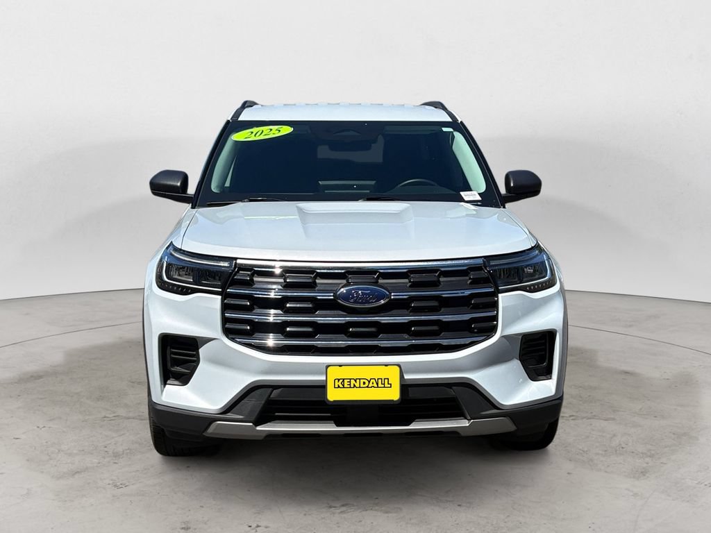 Certified 2025 Ford Explorer Active AWD/4WD image 16