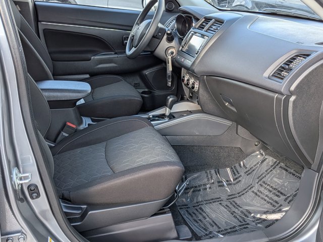 Used 2025 Mitsubishi Outlander Sport ES AWD/4WD image 24