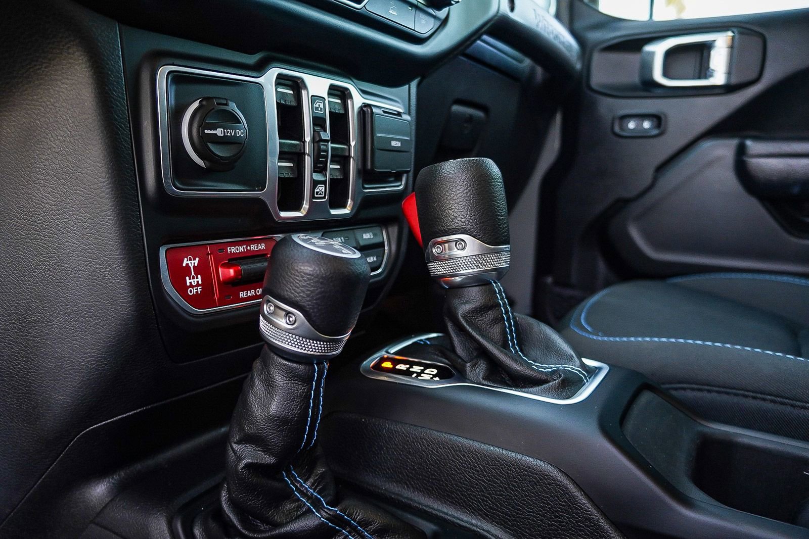 Used 2023 Jeep Wrangler Unlimited Rubicon 4xe w/ Cold Weather Group image 24