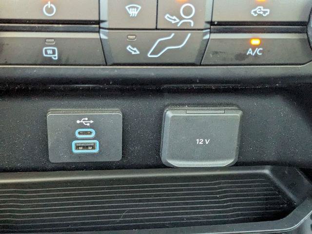 Certified 2025 Ford F350 XL w/ STX Appearance Package AWD/4WD image 21