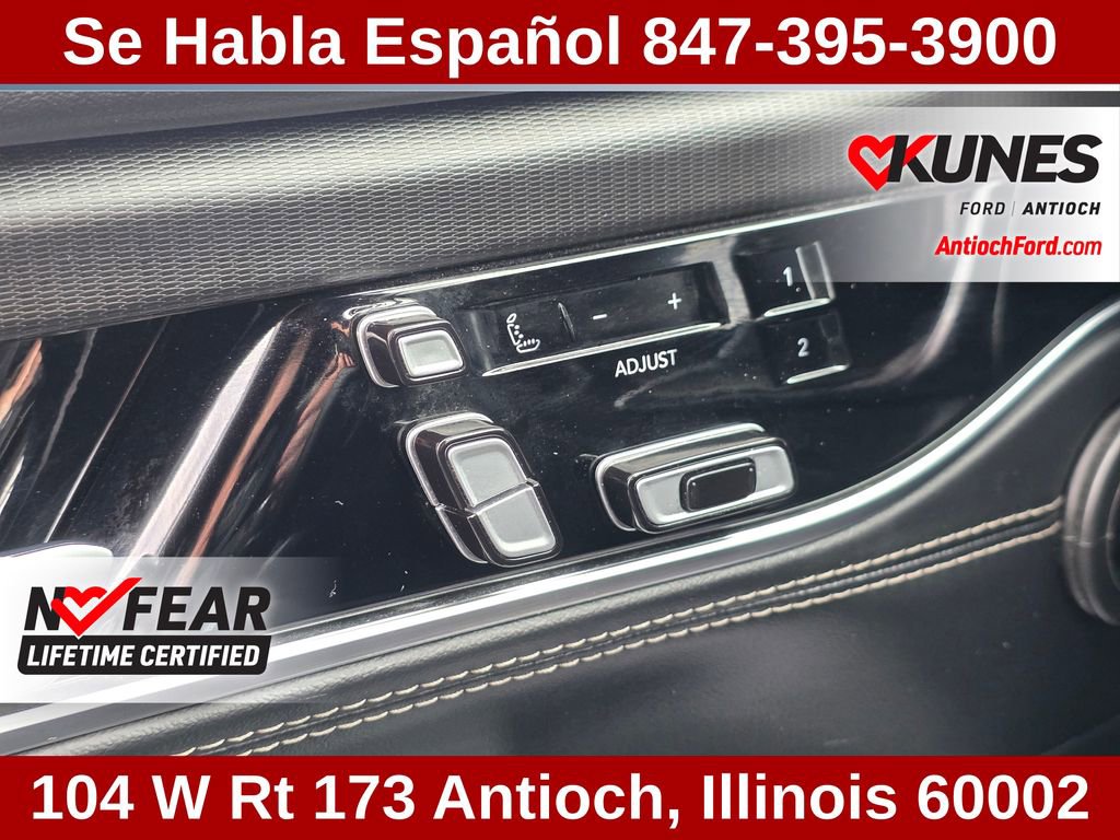 Used 2024 Jeep Grand Wagoneer L Series II w/ Quick Order Packagew 28T AWD/4WD image 61