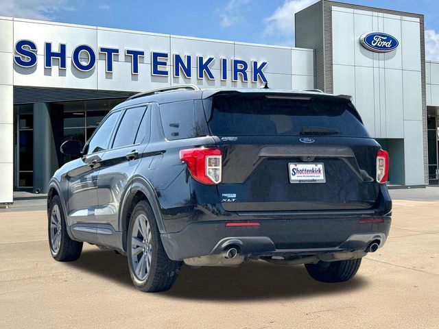 Certified 2021 Ford Explorer XLT w/ Equipment Group 202A RWD image 5