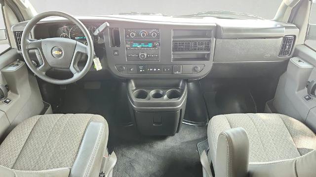 Used 2025 Chevrolet Express 3500 LT w/ LT Preferred Equipment Group RWD image 26