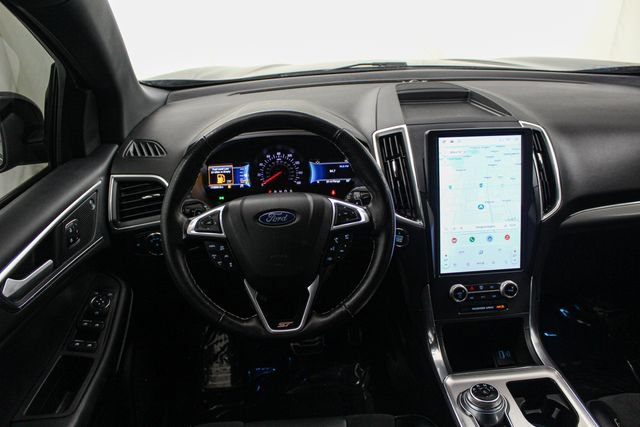 Certified 2022 Ford Edge ST w/ Equipment Group 401A AWD/4WD image 18